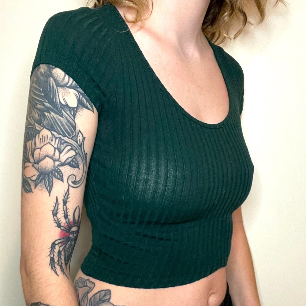 Crop top